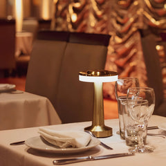 Classic elegant wireless table lamp