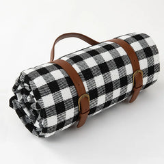 Elegant Checkered Picnic Blanket for Outdoor Relaxation