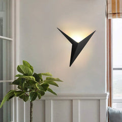 Artistic Slim Trigon Wall Lamp